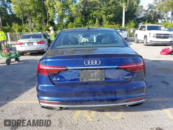 ✅ 2020 Audi A4 Premium Plus • VIN: WAUENAF41LN009494 • Lot: 43622783. Wystawiony na IAAI z przebiegiem 78 755 mil. Bezpłatny archiwum sprzedaży aukcyjnych z USA i szczegółowy raport historii pojazdu na DreamBid. Zdjęcie 16.