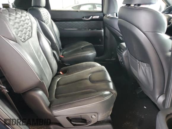 ✅ 2020 Hyundai Palisade Limited • VIN: KM8R54HE4LU079018 • Лот: 73638154. Опубликован ранее на Copart с пробегом 70 198 миль. Бесплатный доступ к архиву аукционных продаж из США и подробный отчёт об истории автомобиля на DreamBid. Изображение 11.