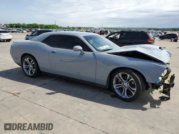 ✅ 2021 Dodge Challenger GT • VIN: 2C3CDZJG8MH607173 • Lot: 51147484. Wystawiony na Copart z przebiegiem 22 711 mil. Bezpłatny archiwum sprzedaży aukcyjnych z USA i szczegółowy raport historii pojazdu na DreamBid. Zdjęcie 4.