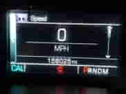 2015 Chevrolet Silverado 1500 LT z VIN 1GCRCREH0FZ398560, wystawiony jako IAAI lot #42454940 z przebiegiem 158 025 mil mil oraz . Historia ofert i sprzedaży dostępna na DreamBid. Obrazek 16.