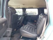 ✅ 2007 Hummer H2 SUV • VIN: 5GRGN23U17H102931 • Лот: 42262922. Опубликован ранее на IAAI с пробегом 299 804 миль. Бесплатный доступ к архиву аукционных продаж из США и подробный отчёт об истории автомобиля на DreamBid. Изображение 8.