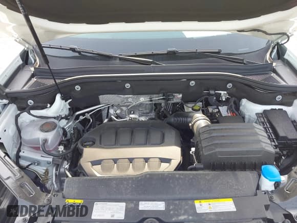 ✅ 2025 Volkswagen Atlas SE • VIN: 1V2HR2CA1SC538330 • Лот: 42539938. Опубликован ранее на IAAI с пробегом 7 904 миль. Бесплатный доступ к архиву аукционных продаж из США и подробный отчёт об истории автомобиля на DreamBid. Изображение 10.