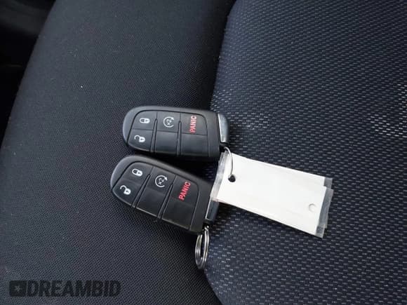 ✅ 2017 Jeep Renegade Latitude • VIN: ZACCJBBB8HPF60715 • Lot: 43374314. Listed on IAAI with 108,642 mi. Free auction sales archive from the USA and detailed vehicle history report at DreamBid. Image 11.