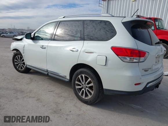 ✅ 2015 Nissan Pathfinder Platinum • VIN: 5N1AR2MM0FC630963 • Лот: 41741476. Опубликован ранее на IAAI с пробегом Не указан. Бесплатный доступ к архиву аукционных продаж из США и подробный отчёт об истории автомобиля на DreamBid. Изображение 3.