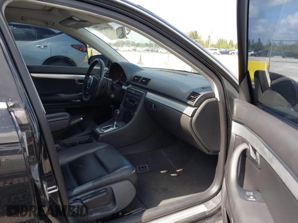 ✅ 2006 Audi A4 2.0T • VIN: WAUAF78EX6A133361 • Лот: 42779793. Опубликован ранее на IAAI с пробегом 137 997 миль. Бесплатный доступ к архиву аукционных продаж из США и подробный отчёт об истории автомобиля на DreamBid. Изображение 5.