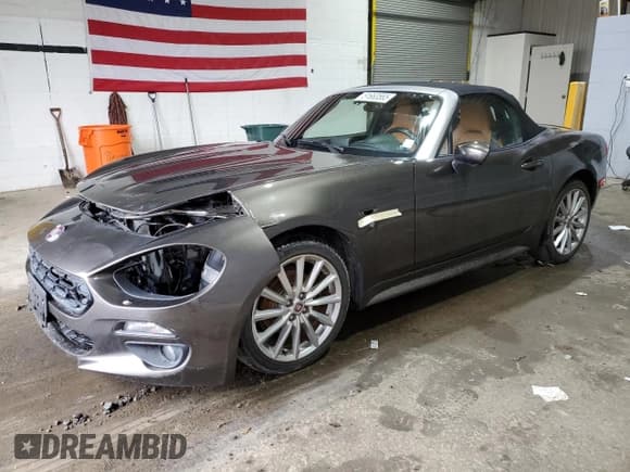 ✅ 2017 FIAT 124 Spider Elaborazione Abarth • VIN: JC1NFAEK1H0125019 • Lot: 51663565. Listed on Copart with Not provided. Free auction sales archive from the USA and detailed vehicle history report at DreamBid. Image 1.
