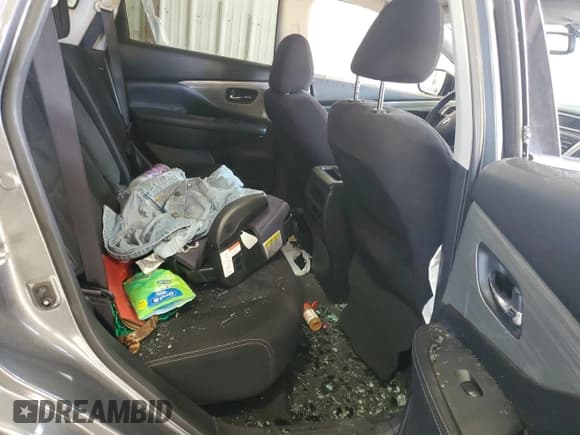 ✅ 2017 Nissan Murano Platinum • VIN: 5N1AZ2MH7HN182778 • Lot: 71688695. Listed on Copart with 216,467 mi. Free auction sales archive from the USA and detailed vehicle history report at DreamBid. Image 11.