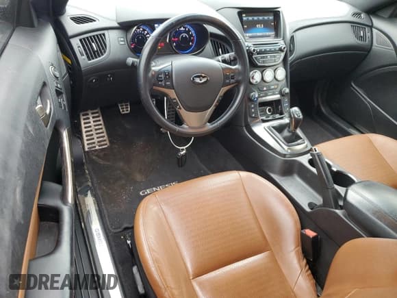 ✅ 2015 Hyundai Genesis Coupe Ultimate • VIN: KMHHU6KJ1FU122069 • Lot: 43447475. Wystawiony na Copart z przebiegiem 45 395 mil. Bezpłatny archiwum sprzedaży aukcyjnych z USA i szczegółowy raport historii pojazdu na DreamBid. Zdjęcie 8.