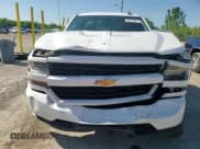 ✅ 2017 Chevrolet Silverado 1500 Custom • VIN: 1GCRCPEH9HZ282118 • Lot: 58127325. Wystawiony na Copart z przebiegiem 153 813 mil. Bezpłatny archiwum sprzedaży aukcyjnych z USA i szczegółowy raport historii pojazdu na DreamBid. Zdjęcie 13.