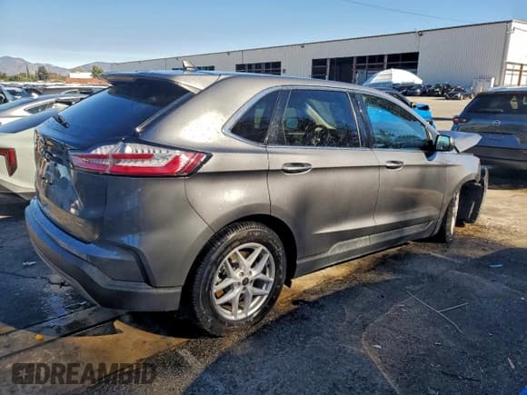 ✅ 2023 Ford Edge SEL • VIN: 2FMPK4J94PBA59313 • Lot: 93743985. Listed on Copart with 48,714 mi. Free auction sales archive from the USA and detailed vehicle history report at DreamBid. Image 3.