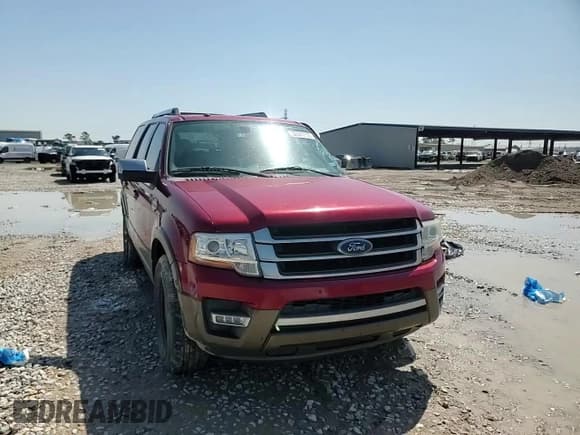 ✅ 2015 Ford Expedition XLT • VIN: 1FMJU1HT6FEF43020 • Lot: 50363135. Wystawiony na Copart z przebiegiem 133 608 mil. Bezpłatny archiwum sprzedaży aukcyjnych z USA i szczegółowy raport historii pojazdu na DreamBid. Zdjęcie 11.