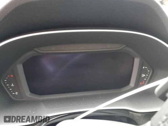 ✅ 2024 Audi Q3 S line Premium • VIN: WA1DECF38R1099917 • Lot: 90818875. Listed on Copart with Not provided. Free auction sales archive from the USA and detailed vehicle history report at DreamBid. Image 9.