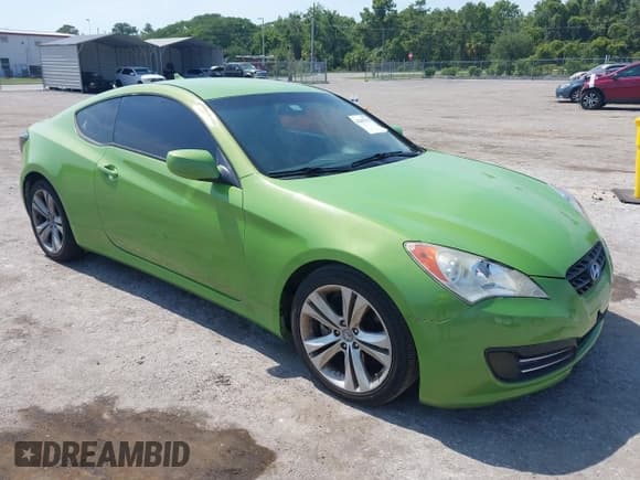 ✅ 2010 Hyundai Genesis Coupe • VIN: KMHHU6KH7AU014870 • Lot: 42305792. Wystawiony na IAAI z przebiegiem 158 324 mil. Bezpłatny archiwum sprzedaży aukcyjnych z USA i szczegółowy raport historii pojazdu na DreamBid. Zdjęcie 1.
