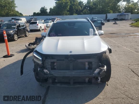 ✅ 2024 Mercedes-Benz GLB 250 • VIN: W1N4M4GB2RW376285 • Lot: 69261835. Listed on Copart with 24,615 mi. Free auction sales archive from the USA and detailed vehicle history report at DreamBid. Image 5.