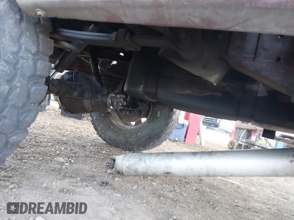 ✅ 1999 Chevrolet Silverado 1500 LS • VIN: 1GCEK19T7XE172607 • Lot: 43504401. Listed on IAAI with 264,414 mi. Free auction sales archive from the USA and detailed vehicle history report at DreamBid. Image 13.