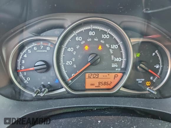 ✅ 2017 Toyota Yaris L • VIN: VNKKTUD35HA075379 • Lot: 94681085. Listed on Copart with 85,862 mi. Free auction sales archive from the USA and detailed vehicle history report at DreamBid. Image 9.