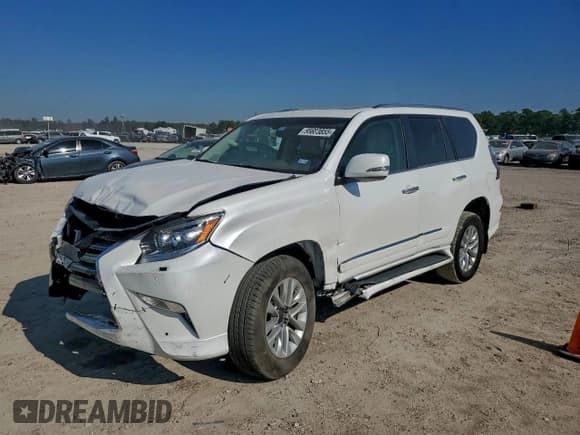 ✅ 2016 Lexus GX 460 • VIN: JTJBM7FX3G5141133 • Лот: 95683855. Опубликован ранее на Copart с пробегом Не указан. Бесплатный доступ к архиву аукционных продаж из США и подробный отчёт об истории автомобиля на DreamBid. Изображение 1.
