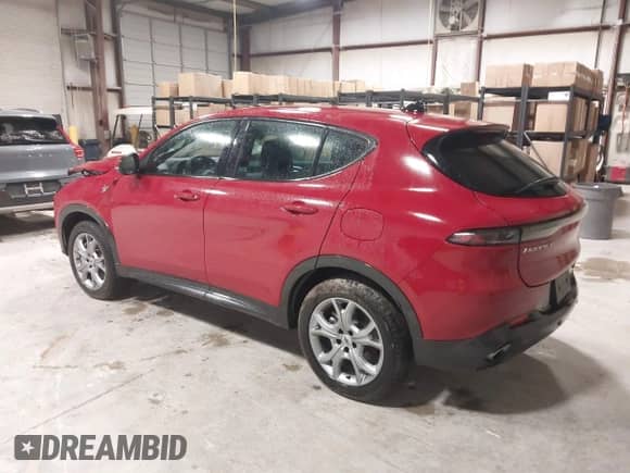 2024 Dodge Hornet R/T z VIN ZACPDFCW9R3A34989, wystawiony jako IAAI lot #42072626 z przebiegiem 17 707 mil mil oraz . Historia ofert i sprzedaży dostępna na DreamBid. Obrazek 3.