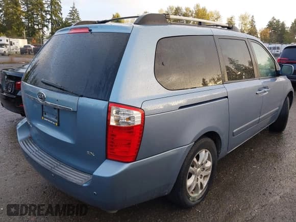 ✅ 2006 Kia Sedona LX • VIN: KNDMB233066102949 • Lot: 43549889. Listed on IAAI with 182,841 mi. Free auction sales archive from the USA and detailed vehicle history report at DreamBid. Image 4.