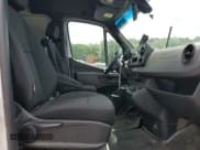 ✅ 2021 Mercedes-Benz Sprinter Cargo • VIN: W1Y40CHY3MT062246 • Lot: 60671345. Listed on Copart with 128,969 mi. Free auction sales archive from the USA and detailed vehicle history report at DreamBid. Image 11.