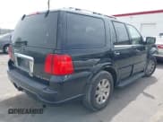 ✅ 2004 Lincoln Navigator Luxury • VIN: 5LMFU28R74LJ01322 • Lot: 42350030. Listed on IAAI with Not provided. Free auction sales archive from the USA and detailed vehicle history report at DreamBid. Image 4.