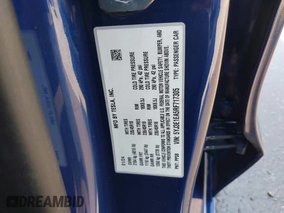 ✅ 2024 Tesla Model 3 • VIN: 5YJ3E1EA5RF717305 • Лот: 43199100. Опубликован ранее на IAAI с пробегом 15 130 миль. Бесплатный доступ к архиву аукционных продаж из США и подробный отчёт об истории автомобиля на DreamBid. Изображение 9.