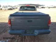 ✅ 2004 Dodge Dakota • VIN: 1D7GL12K44S619565 • Lot: 82758095. Wystawiony na Copart z przebiegiem 121 861 mil. Bezpłatny archiwum sprzedaży aukcyjnych z USA i szczegółowy raport historii pojazdu na DreamBid. Zdjęcie 6.