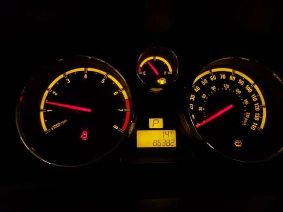 2008 Saturn VUE XR z VIN 3GSCL53748S556198, wystawiony jako Copart lot #87448014 z przebiegiem 86 382 mil mil oraz Szkoda całkowita • Salvage title. Historia ofert i sprzedaży dostępna na DreamBid. Obrazek 9.