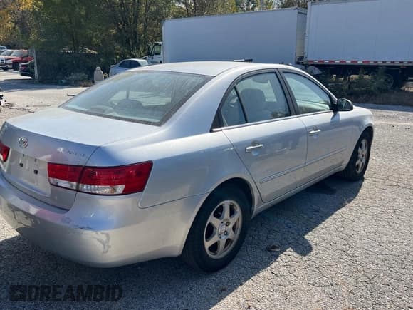 ✅ 2006 Hyundai Sonata GLS • VIN: 5NPEU46C66H120125 • Лот: 78023774. Опубликован ранее на Copart с пробегом 169 497 миль. Бесплатный доступ к архиву аукционных продаж из США и подробный отчёт об истории автомобиля на DreamBid. Изображение 4.