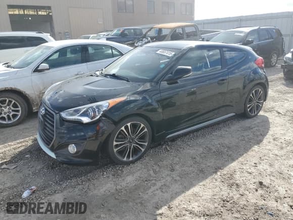 ✅ 2016 Hyundai Veloster Turbo • VIN: KMHTC6AE3GU264278 • Lot: 49557415. Wystawiony na Copart z przebiegiem Nie podano. Bezpłatny archiwum sprzedaży aukcyjnych z USA i szczegółowy raport historii pojazdu na DreamBid. Zdjęcie 1.