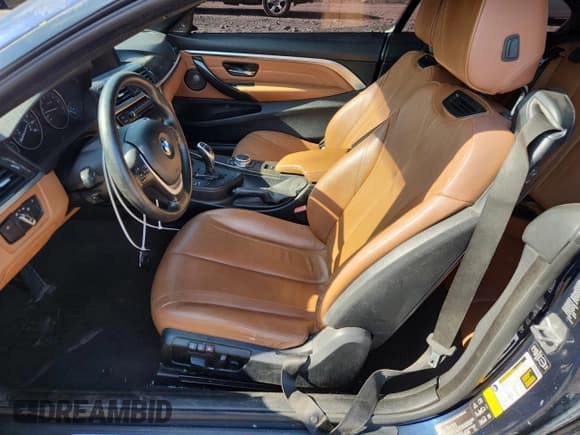 ✅ 2015 BMW 4 Series 428i xDrive • VIN: WBA3T1C52FP820644 • Lot: 80874765. Wystawiony na Copart z przebiegiem 179 780 mil. Bezpłatny archiwum sprzedaży aukcyjnych z USA i szczegółowy raport historii pojazdu na DreamBid. Zdjęcie 10.