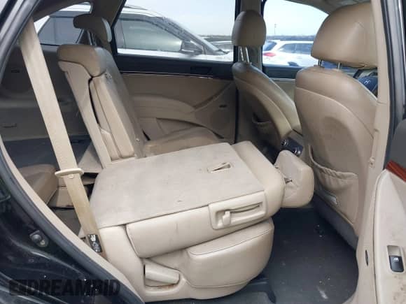 2010 Hyundai Veracruz GLS с VIN KM8NU4CC4AU137164, выставлен на аукционе IAAI как лот 41789693 с пробегом 172 756 миль миль и . История ставок и продаж доступна на DreamBid. Изображение 8.