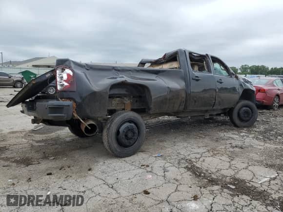 2008 Chevrolet Silverado 3500HD SRW LTZ с VIN 1GCHK33668F205829, выставлен на аукционе Copart как лот 64776855 с пробегом Не указан миль и Списание • Salvage title. История ставок и продаж доступна на DreamBid. Изображение 3.