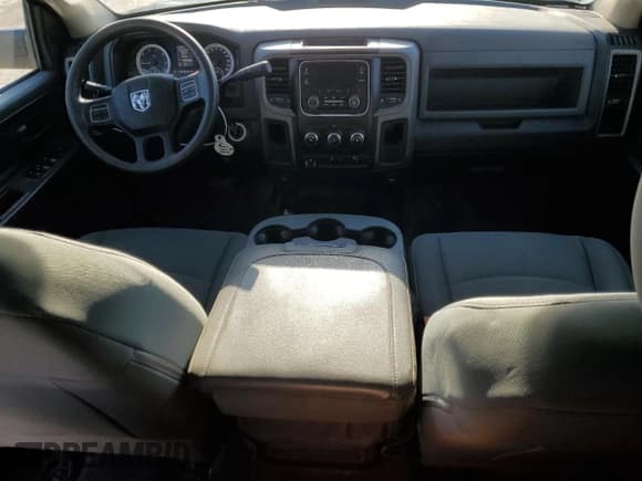 ✅ 2015 Ram 2500 Tradesman • VIN: 3C6UR5HJ3FG536843 • Lot: 42640495. Wystawiony na Copart z przebiegiem 252 394 mil. Bezpłatny archiwum sprzedaży aukcyjnych z USA i szczegółowy raport historii pojazdu na DreamBid. Zdjęcie 8.