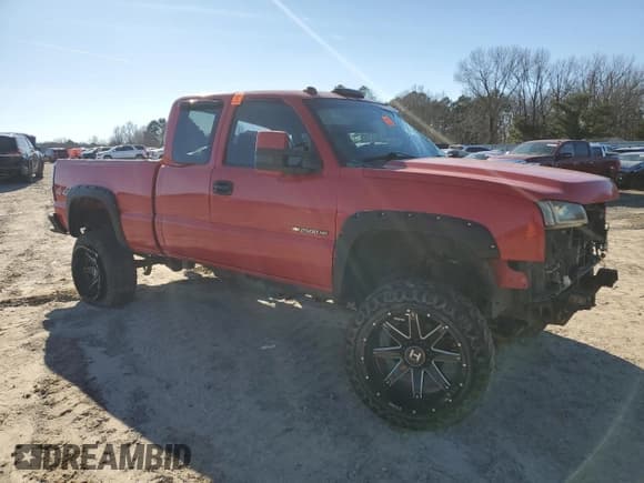✅ 2007 Chevrolet Silverado 2500HD Work Truck • VIN: 1GCHK29U57E198120 • Lot: 87478464. Wystawiony na Copart z przebiegiem 173 666 mil. Bezpłatny archiwum sprzedaży aukcyjnych z USA i szczegółowy raport historii pojazdu na DreamBid. Zdjęcie 4.
