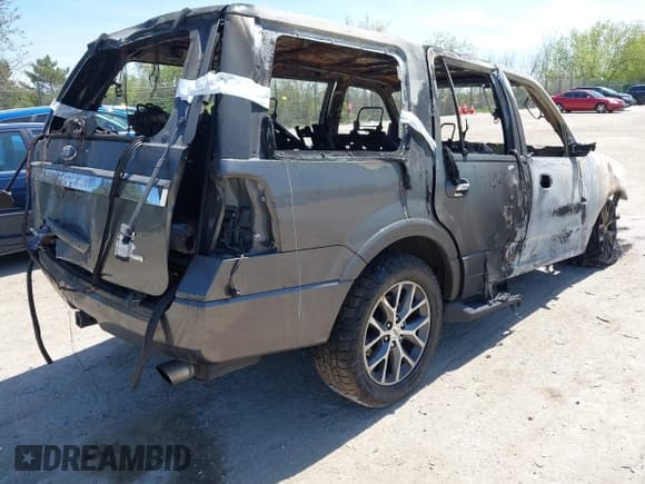 ✅ 2016 Ford Expedition XLT • VIN: 1FMJU1HT1GEF36154 • Лот: 42245872. Опубликован ранее на IAAI с пробегом Не указан. Бесплатный доступ к архиву аукционных продаж из США и подробный отчёт об истории автомобиля на DreamBid. Изображение 4.