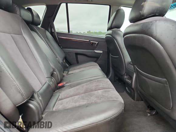 ✅ 2011 Hyundai Santa Fe SE • VIN: 5XYZH4AG0BG045603 • Lot: 83843975. Wystawiony na Copart z przebiegiem 201 757 mil. Bezpłatny archiwum sprzedaży aukcyjnych z USA i szczegółowy raport historii pojazdu na DreamBid. Zdjęcie 10.