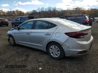 ✅ 2019 Hyundai Elantra SE • VIN: 5NPD74LF1KH451822 • Lot: 91448405. Listed on Copart with 52,879 mi. Free auction sales archive from the USA and detailed vehicle history report at DreamBid. Image 2.