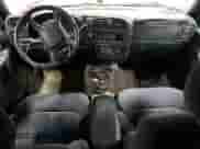 ✅ 1999 Chevrolet Blazer LS • VIN: 1GNDT13W7X2129972 • Lot: 83786284. Wystawiony na Copart z przebiegiem Nie podano. Bezpłatny archiwum sprzedaży aukcyjnych z USA i szczegółowy raport historii pojazdu na DreamBid. Zdjęcie 8.