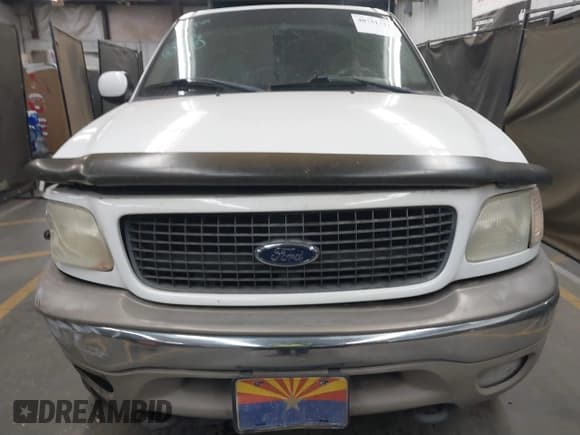 ✅ 2001 Ford Expedition Eddie Bauer • VIN: 1FMPU18L91LB73986 • Lot: 40751322. Listed on IAAI with 336,305 mi. Free auction sales archive from the USA and detailed vehicle history report at DreamBid. Image 12.