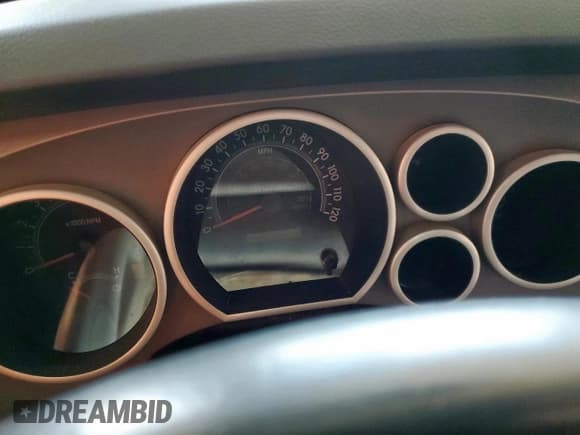 ✅ 2010 Toyota Tundra • VIN: 5TFEY5F12AX091132 • Лот: 67019645. Опубликован ранее на Copart с пробегом Не указан. Бесплатный доступ к архиву аукционных продаж из США и подробный отчёт об истории автомобиля на DreamBid. Изображение 9.