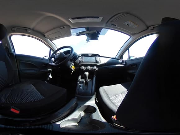 ✅ 2024 Nissan Versa S • VIN: 3N1CN8DV5RL821598 • Lot: 43148203. Listed on IAAI with 9,369 mi. Free auction sales archive from the USA and detailed vehicle history report at DreamBid. Image 18.