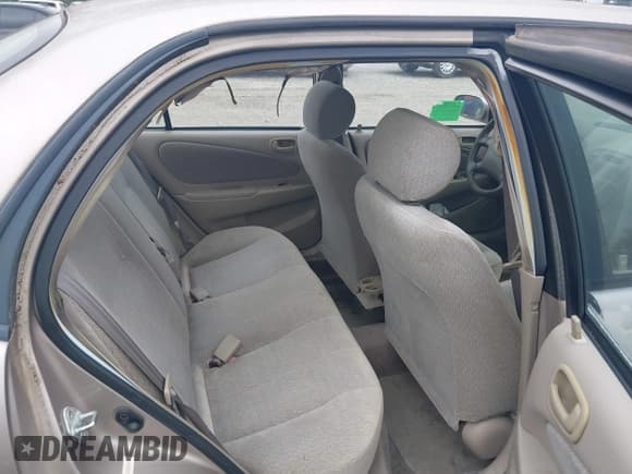 ✅ 2002 Toyota Corolla CE • VIN: 2T1BR12E82C523143 • Lot: 42785081. Wystawiony na IAAI z przebiegiem 192 168 mil. Bezpłatny archiwum sprzedaży aukcyjnych z USA i szczegółowy raport historii pojazdu na DreamBid. Zdjęcie 8.