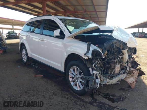 ✅ 2015 Dodge Journey SXT • VIN: 3C4PDCBG4FT733890 • Lot: 42809390. Wystawiony na IAAI z przebiegiem 93 070 mil. Bezpłatny archiwum sprzedaży aukcyjnych z USA i szczegółowy raport historii pojazdu na DreamBid. Zdjęcie 1.