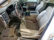 ✅ 2015 Chevrolet Silverado 2500HD LTZ • VIN: 1GC1KWEG4FF107162 • Лот: 93418935. Опубликован ранее на Copart с пробегом Не указан. Бесплатный доступ к архиву аукционных продаж из США и подробный отчёт об истории автомобиля на DreamBid. Изображение 7.