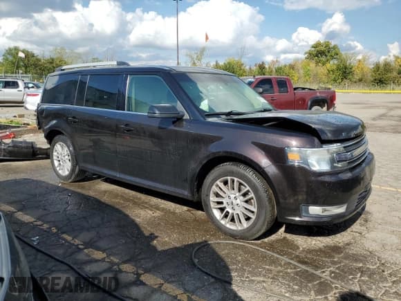 ✅ 2014 Ford Flex SEL • VIN: 2FMGK5C8XEBD13940 • Lot: 84225485. Listed on Copart with 177,757 mi. Free auction sales archive from the USA and detailed vehicle history report at DreamBid. Image 4.