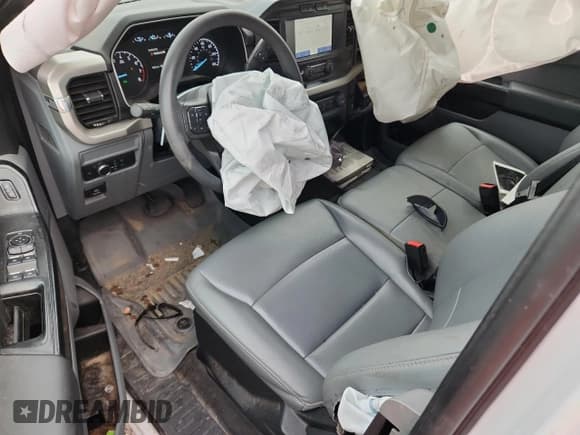 ✅ 2021 Ford F-150 XL • VIN: 1FTEX1EB3MKF11746 • Лот: 81979155. Опубликован ранее на Copart с пробегом 76 053 миль. Бесплатный доступ к архиву аукционных продаж из США и подробный отчёт об истории автомобиля на DreamBid. Изображение 8.