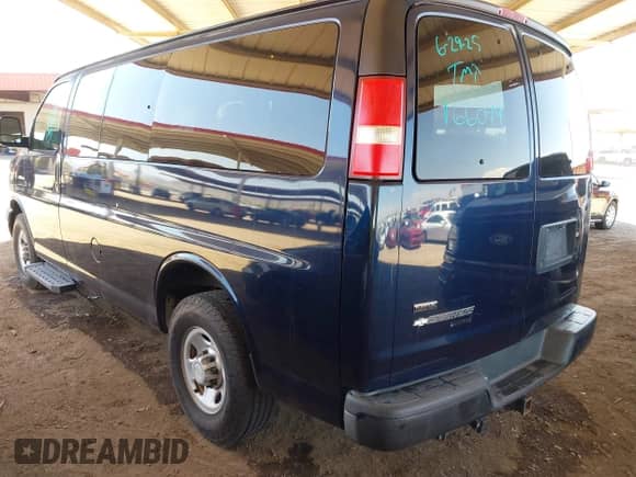 2010 Chevrolet Express Passenger LS с VIN 1GAZGPDG3A1166049, выставлен на аукционе IAAI как лот 42633001 с пробегом 145 333 миль миль и . История ставок и продаж доступна на DreamBid. Изображение 3.