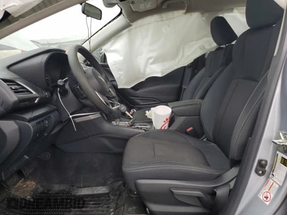 ✅ 2019 Subaru Forester • VIN: JF2SKACC8KH541253 • Lot: 83941045. Wystawiony na Copart z przebiegiem 95 005 mil. Bezpłatny archiwum sprzedaży aukcyjnych z USA i szczegółowy raport historii pojazdu na DreamBid. Zdjęcie 7.