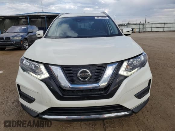 ✅ 2020 Nissan Rogue SV • VIN: JN8AT2MT7LW033823 • Lot: 70779095. Listed on Copart with 50,772 mi. Free auction sales archive from the USA and detailed vehicle history report at DreamBid. Image 5.